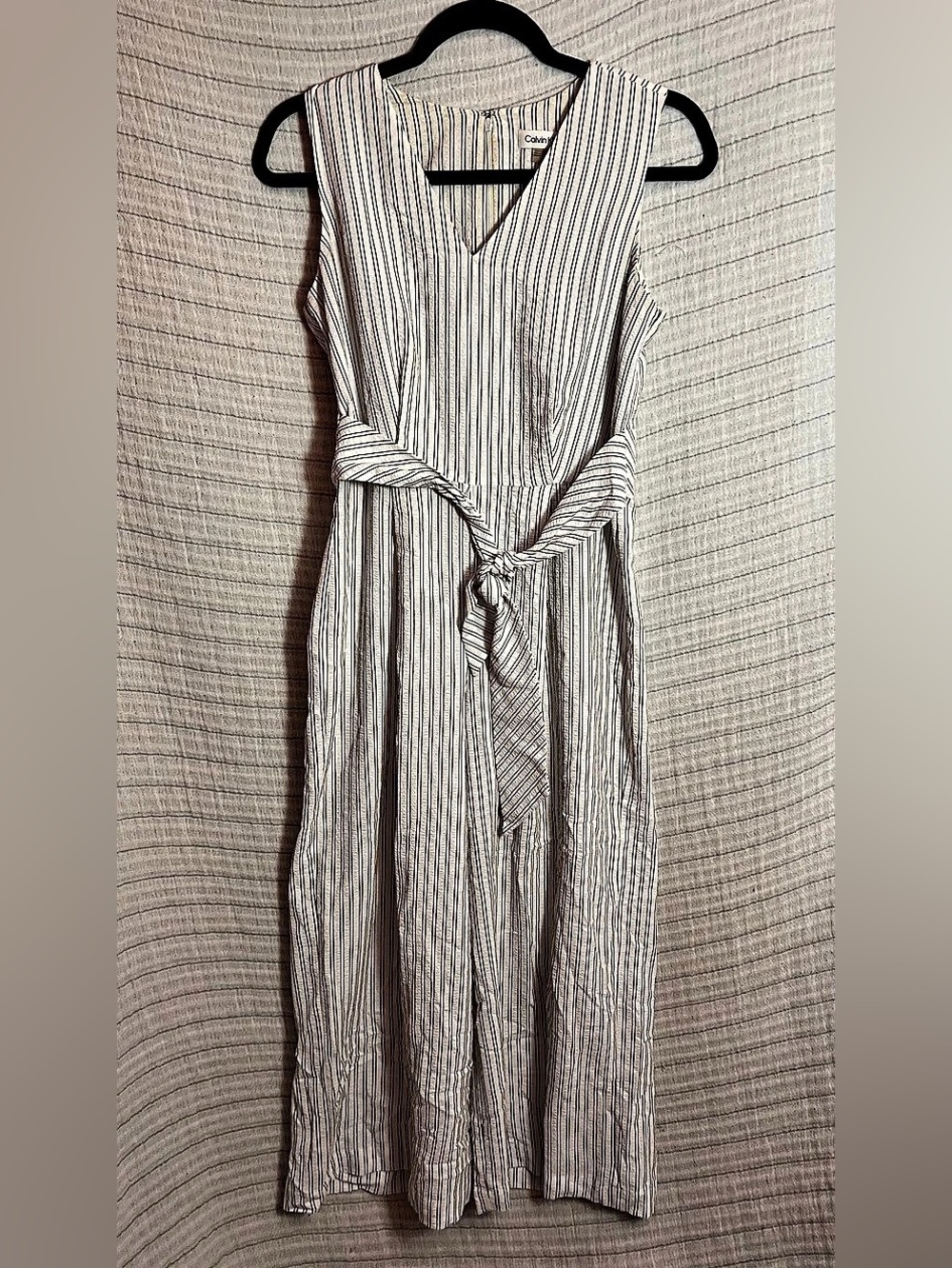 Calvin Klein Seersucker Striped Tie-Waist Jumpsuit White & Black Size 2